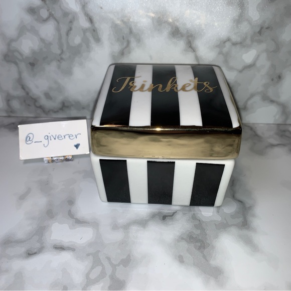 Black & White Stripe โTrinketโ Box with Gold Detail - Picture 5 of 13